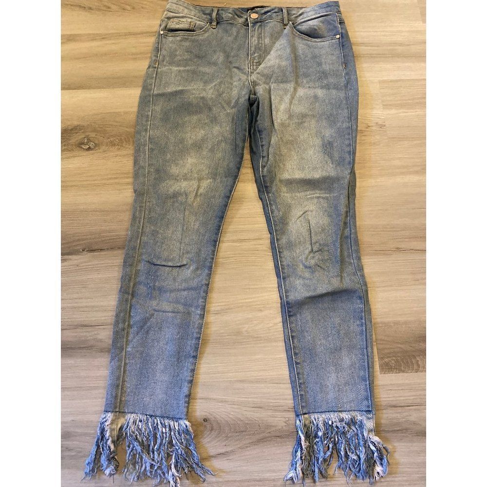 Missguided Anarchy, women's mid rise authentic skinny jeans with fringe hem sz 8